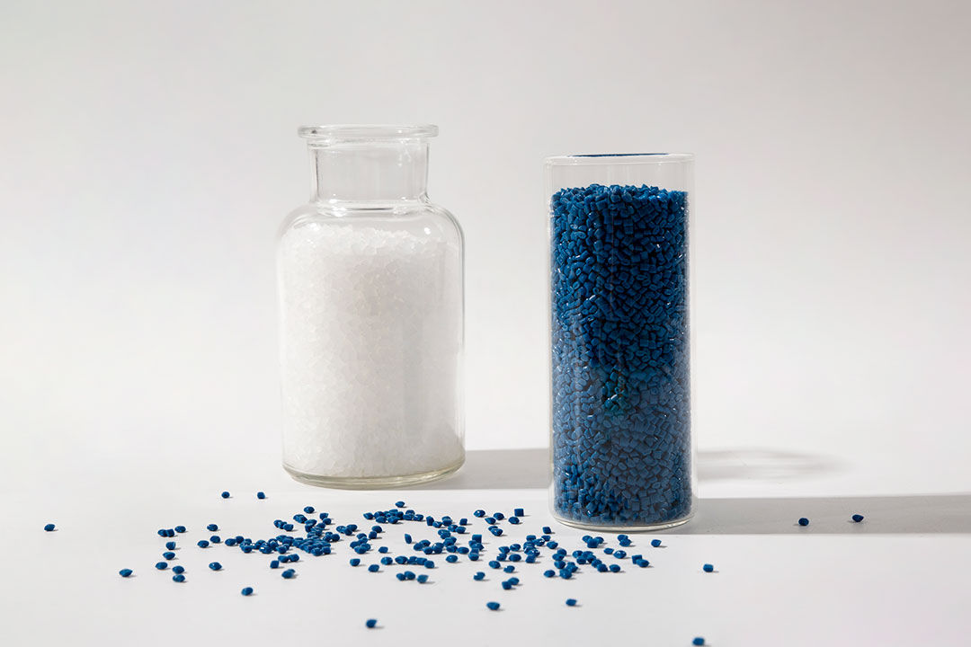 由ETFE顆粒擠壓成型的膜產品有什么特點呢？